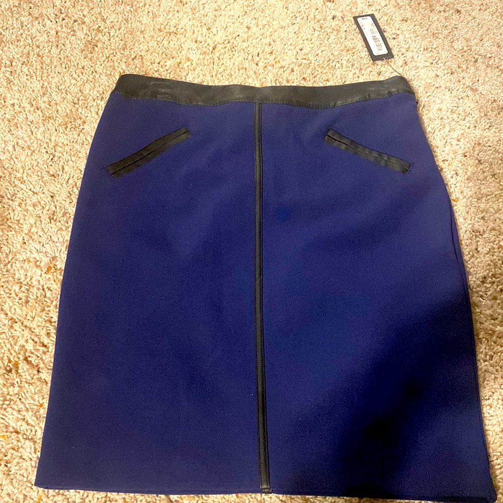 NWT Worthington skirt with leather trim